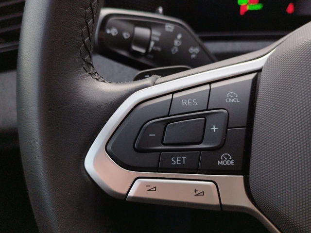 Tiguan 1.5 eTSI DSG 3-Zonen/NAV/SHZ KLIMA LED NA