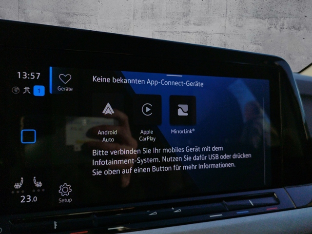 Golf VIII Variant Life 1.5 eTSI DSG LED+/NAV/SHZ