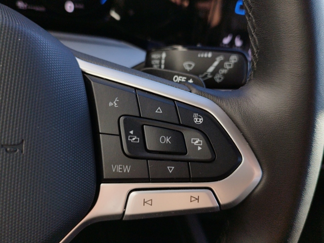 Golf VIII Variant Life 1.5 eTSI DSG LED+/NAV/SHZ