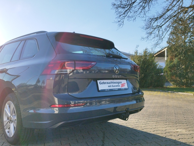 Golf VIII Variant Life 1.5 eTSI DSG LED+/NAV/SHZ