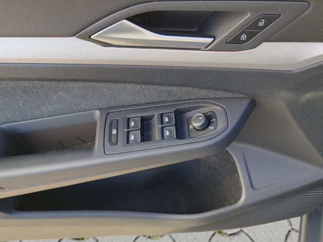 Golf VIII Variant Life 1.5 eTSI DSG LED+/NAV/SHZ