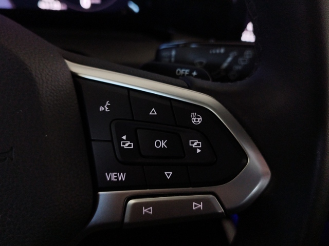 Golf VIII Variant Style 1.5 eTSI DSG Bus.Prem./I