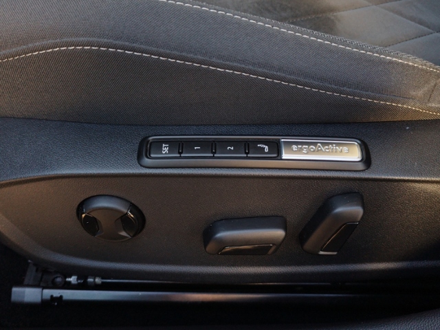 Golf VIII Variant Style 1.5 eTSI DSG Bus.Prem./I