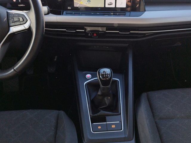 Golf VIII Variant Life 2.0 TDI AHK/IQ.DRIVE/NAV