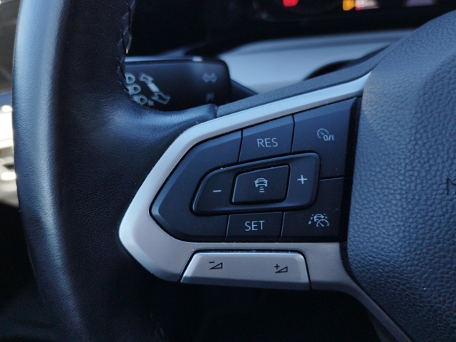 Golf VIII Variant Life 2.0 TDI AHK/IQ.DRIVE/NAV