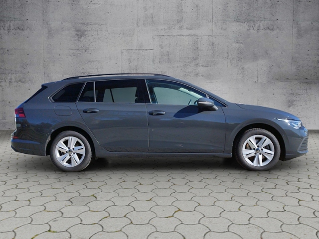 Golf VIII Variant Life 2.0 TDI AHK/IQ.DRIVE/NAV