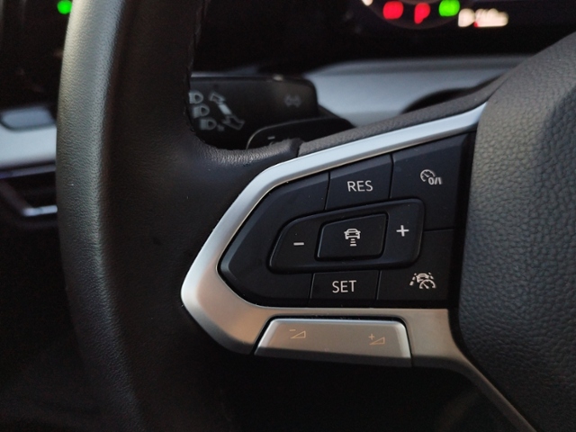 Golf VIII Variant Life 2.0 TDI DSG BusinessPrem.