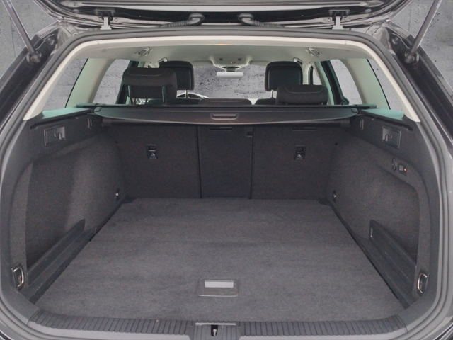 Passat Variant Business 2.0 TDI DSG NAV/SHZ KLIM