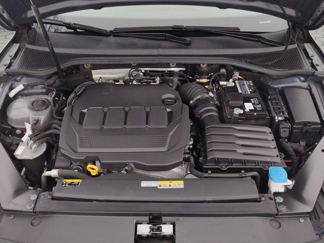 Passat Variant Business 2.0 TDI DSG NAV/SHZ KLIM