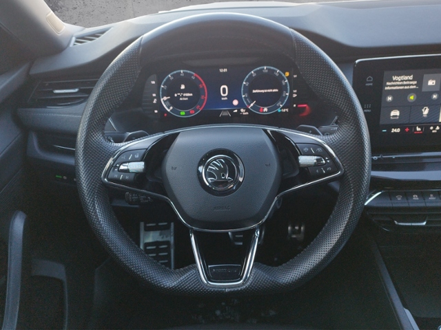 Octavia Combi Sportline 2.0TDI DSG LED/Navi/Reis
