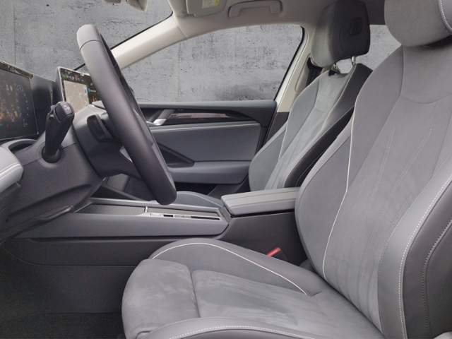 Passat Variant Business 1.5 eTSI DSG IQ.DRIVE KL