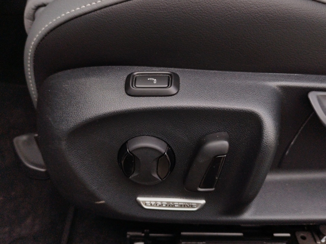 Passat Variant Business 1.5eTSI DSG AHK/Navi/Kam