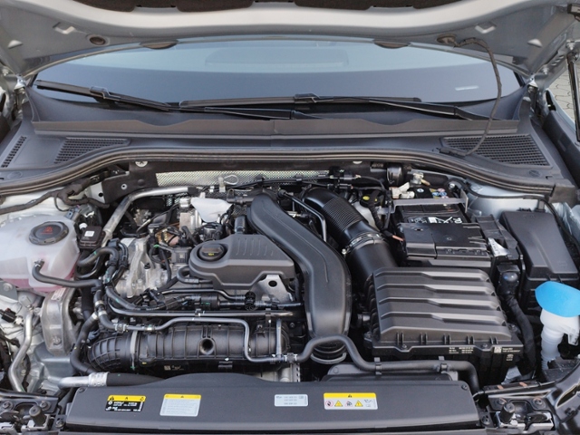 Passat Variant Business 1.5 eTSI DSG IQ.DRIVE/SH