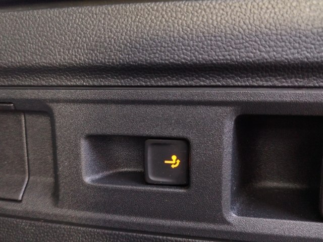 Passat Variant Business 1.5 eTSI DSG IQ.DRIVE/SH