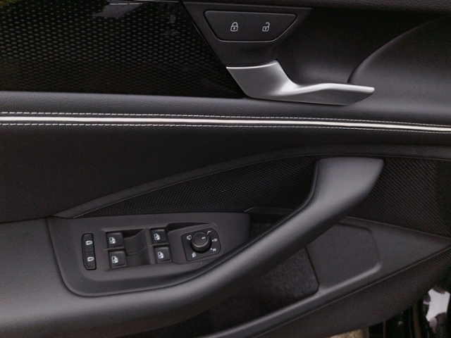 Passat Variant Business 1.5 eTSI DSG IQ.DRIVE/SH