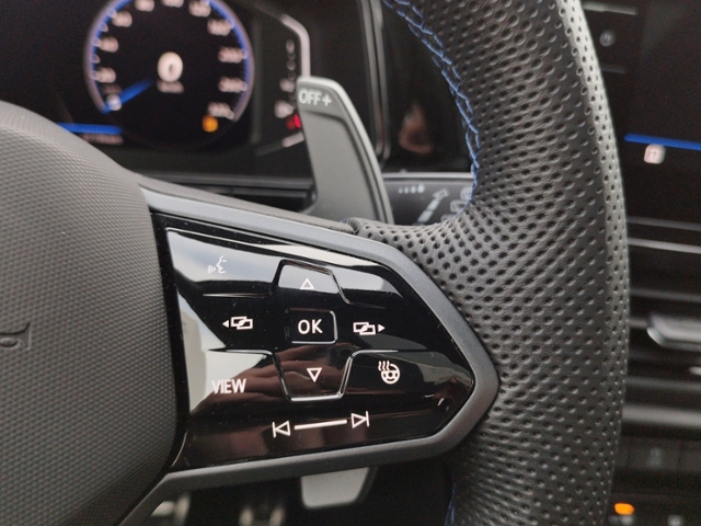 T-Roc R 2.0 TSI 4Motion DSG PANO/DCC KLIMA LED N