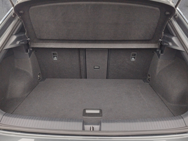 T-Roc R-Line 1.0 TSI Business/SHZ KLIMA LED NAVI