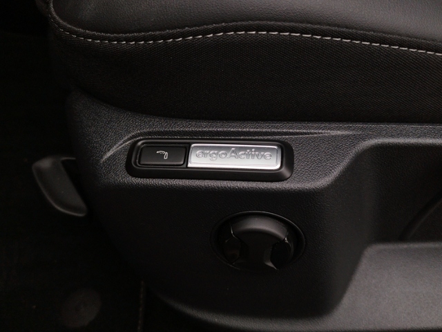 T-Roc R-Line 1.0 TSI Business/SHZ KLIMA LED NAVI