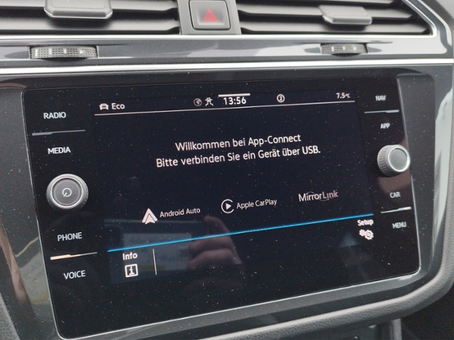 Tiguan R-Line 2.0 TSI 4Motion DSG IQ.LIGHT KLIMA