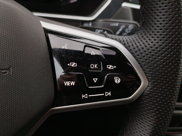 Tiguan R-Line 2.0 TSI 4Motion DSG IQ.LIGHT KLIMA