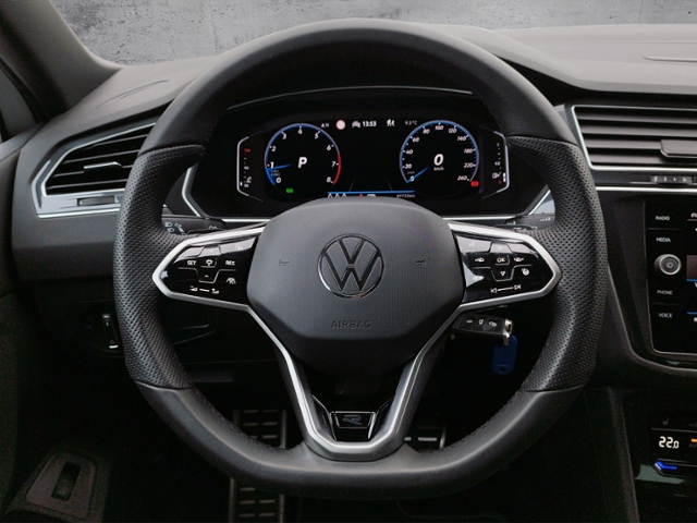 Tiguan R-Line 2.0 TSI 4Motion DSG IQ.LIGHT KLIMA