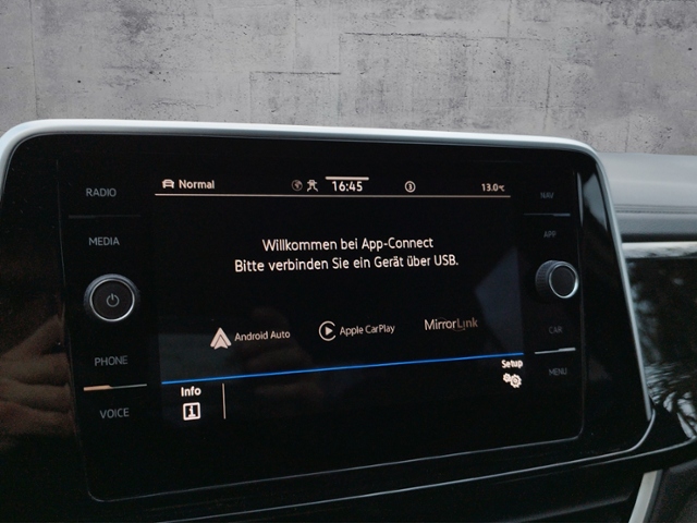 T-Roc R-Line 1.0 TSI Business/SHZ KLIMA LED NAVI