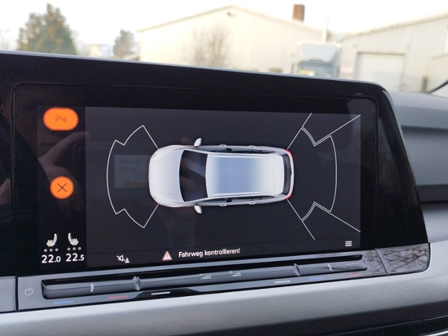 Golf VIII Variant Life 2.0 TDI DSG 5JG/AHK/NAV