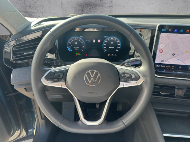 Tiguan 1.5 eTSI DSG AHK/NAV/SHZ/IDA KLIMA LED NA