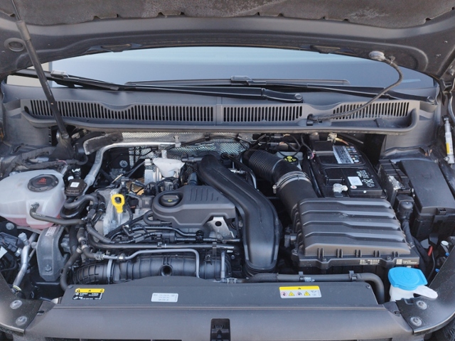 Touran Comfortline 1.5 TSI AHK/NAV/ACC/SHZ/APP