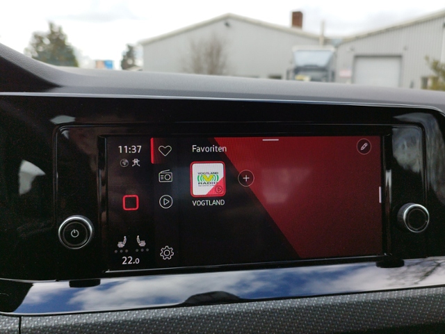 Golf VIII 1.5 TSI R-LINE LED/SHZ/KLIMA/ALU