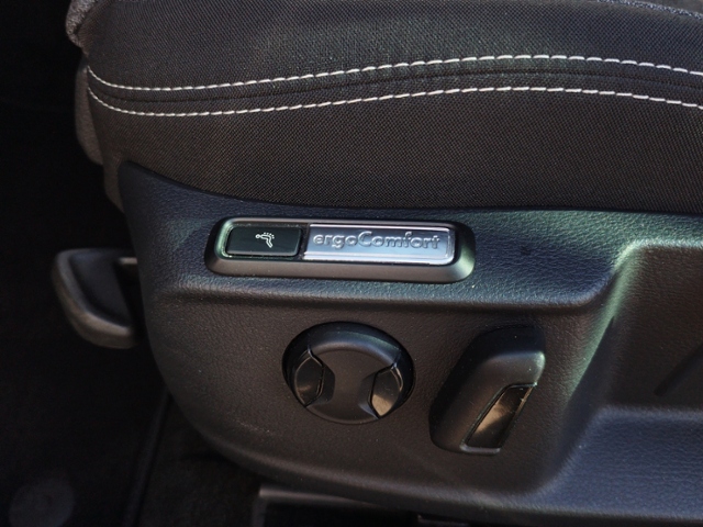 Passat Variant Business 2.0 TDI DSG IQ.DRIVE/IQ.