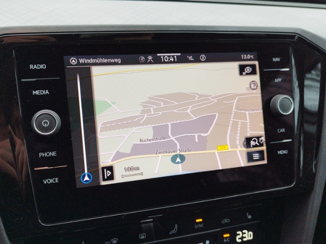 Passat Variant Business 2.0 TDI DSG AHK/ACC/NAV