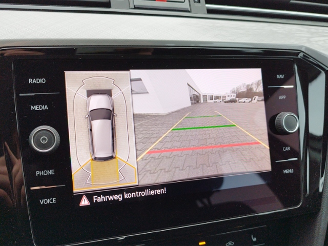 Passat Variant Business 2.0 TDI DSG AHK/ACC/NAV