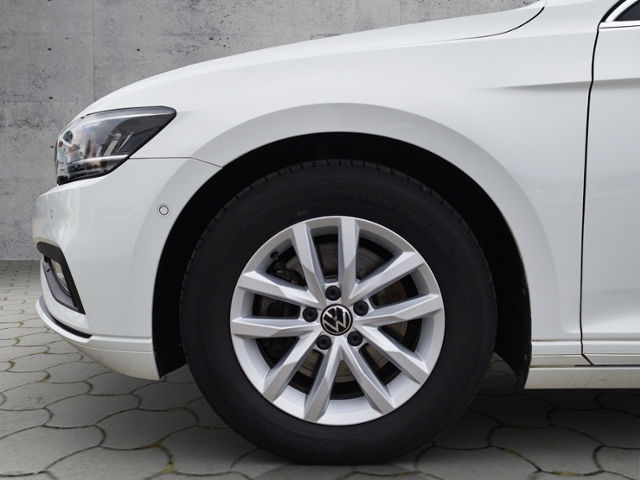 Passat Variant Business 2.0 TDI DSG AHK/ACC/NAV