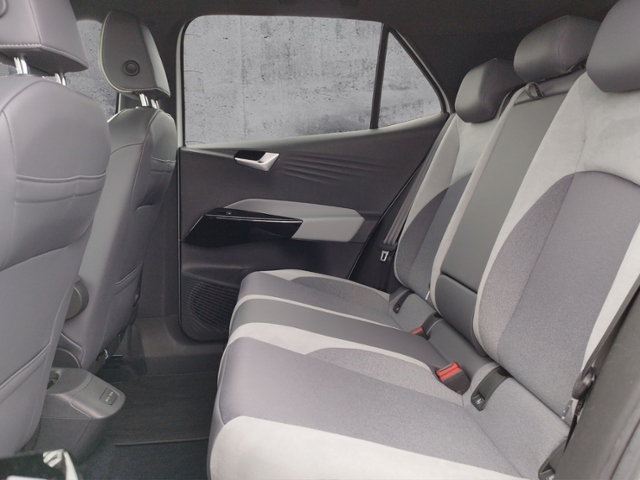 ID.3 Pro Perf. 62kWh WÄRMEPUMPE/STH/RFK/NAV