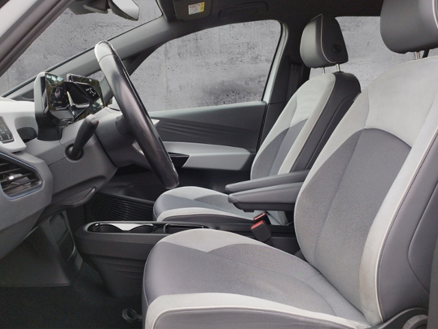 ID.3 Pro Perf. 62kWh WÄRMEPUMPE/STH/RFK/NAV