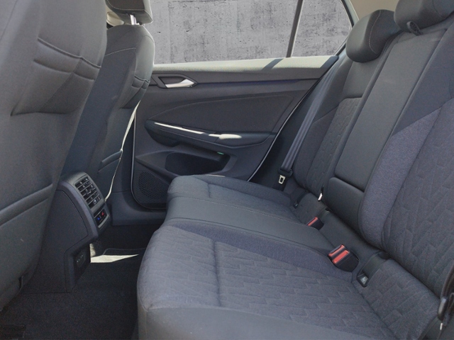 Golf VIII Life 1.5 TSI 5JG/3-ZONEN/SHZ/ALU