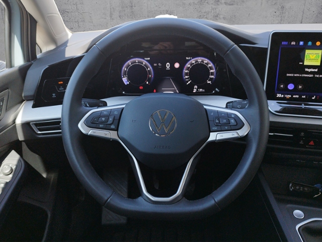 Golf VIII Life 1.5 TSI 5JG/3-ZONEN/SHZ/ALU