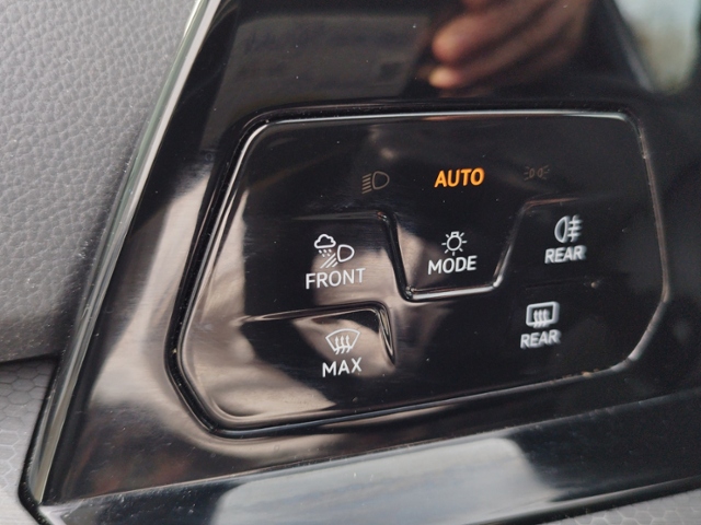 Golf VIII GTE 1.4 TSIeHybrid DSG NAV/LED+/RFK