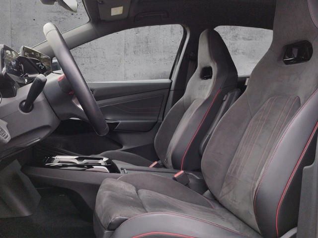 ID.5 GTX 82kWh 4M WP/STH/360°/PANO/HUD/ACC