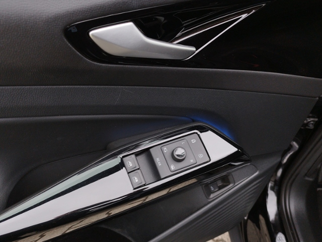 ID.5 GTX 82kWh 4M WP/STH/360°/PANO/HUD/ACC