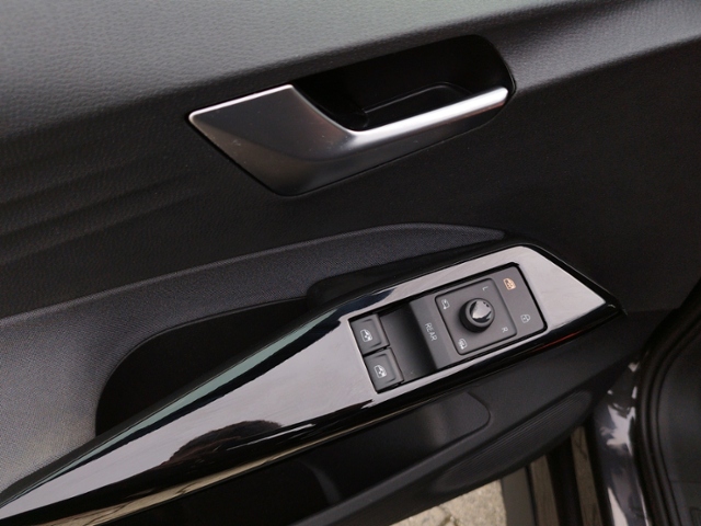 ID.3 Pro 62kWh STH/MATRIX/ACC/SHZ/NAV