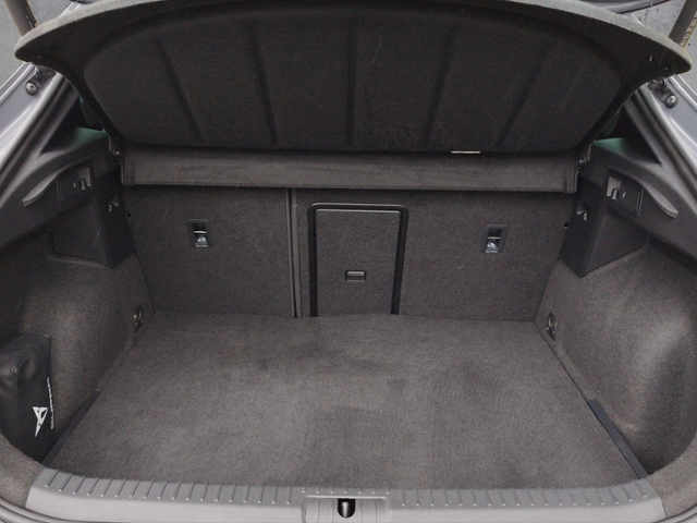Formentor VZ 1.4 TSI eHybrid DSG MATRIX/AHK/360°