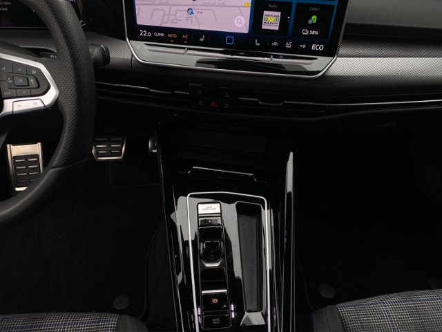 Golf VIII GTE 1.5TSIeHybrid DSG 5JG/AHK/360°/HUD