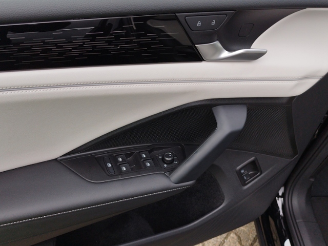 Tiguan Elegance 1.5 TSIeHybrid DSG HUD/PANO/H&K