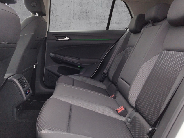 Golf VIII Active 1.5 TSI 5JG/AHK/ACC/PANO/NAV
