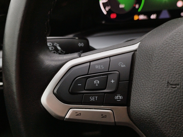Golf VIII Active 1.5 TSI 5JG/AHK/ACC/PANO/NAV