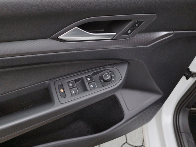 Golf VIII Active 1.5 TSI 5JG/AHK/ACC/PANO/NAV