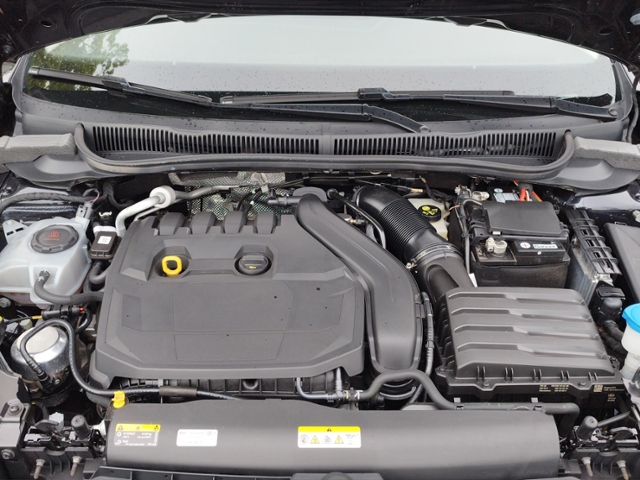 Taigo Style 1.5 TSI DSG PANO/KEYLESS/ACC/NAV