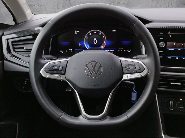 Taigo Life 1.0 TSI DSG L+S/PARKEN/ACC/CARPLAY